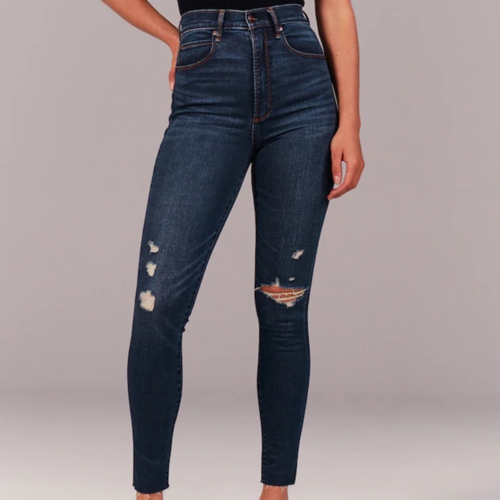 ANF Ultra High Rise Super Skinny Jeans (lightly used)
